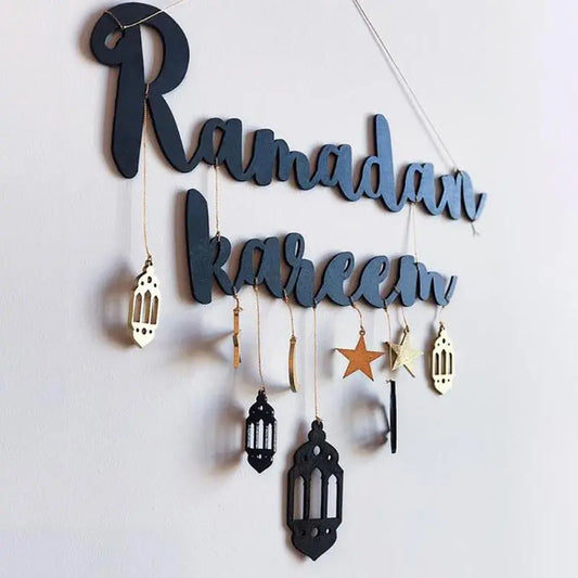Elegant Moon and Star Hanging Pendant for Ramadan Home Decoration